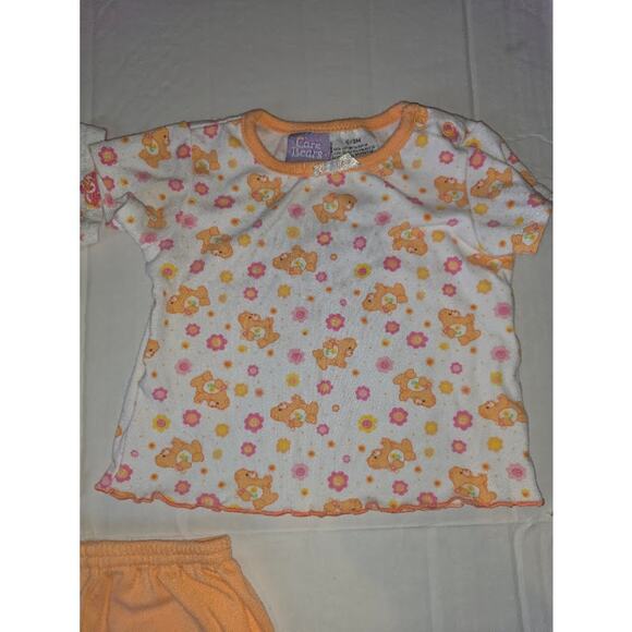 Vintage Care Bears Y2K Shirt & Shorts set Size 6-9 months - Picture 3 of 4
